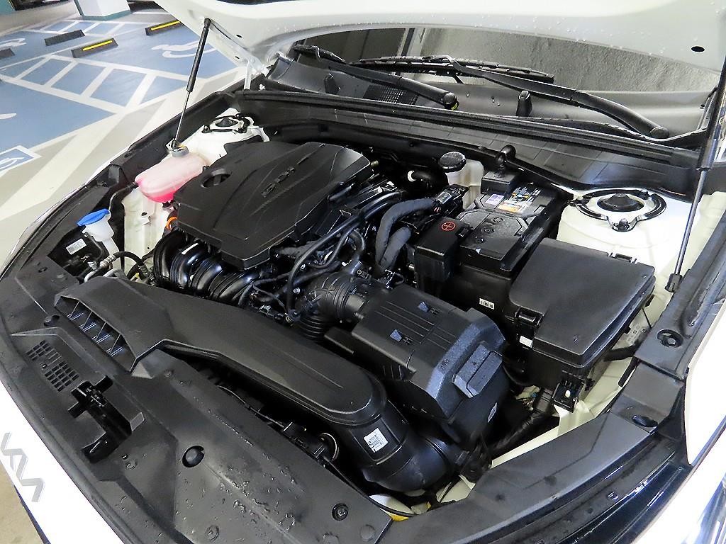 기아 K8 2.5 2WD 노블레스 이미지 19
