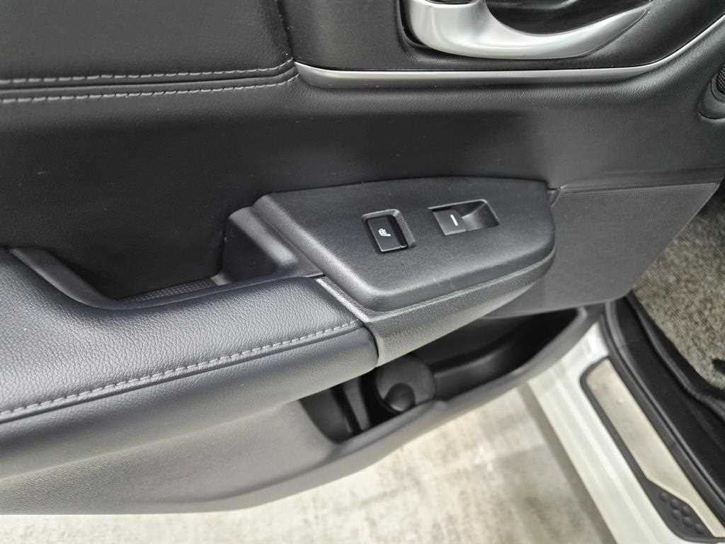 혼다 CR-V CR-V 5세대 1.5 투어링 4WD 이미지 7