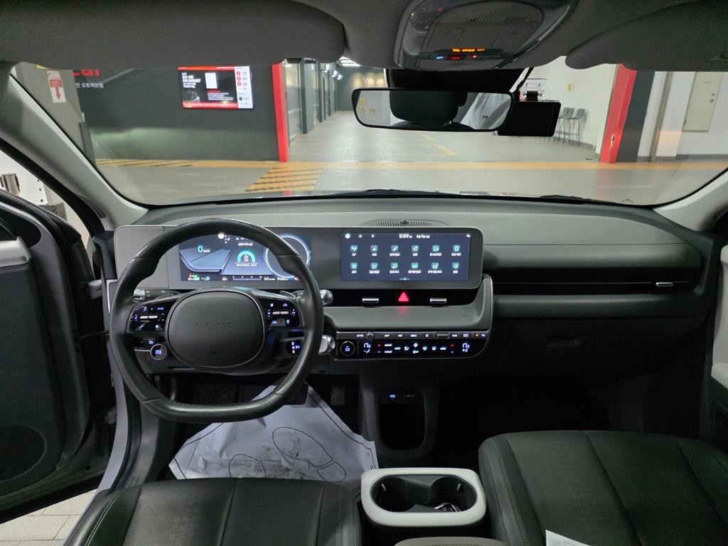 현대 아이오닉 5 롱 레인지 4WD 익스클루시브 이미지 17