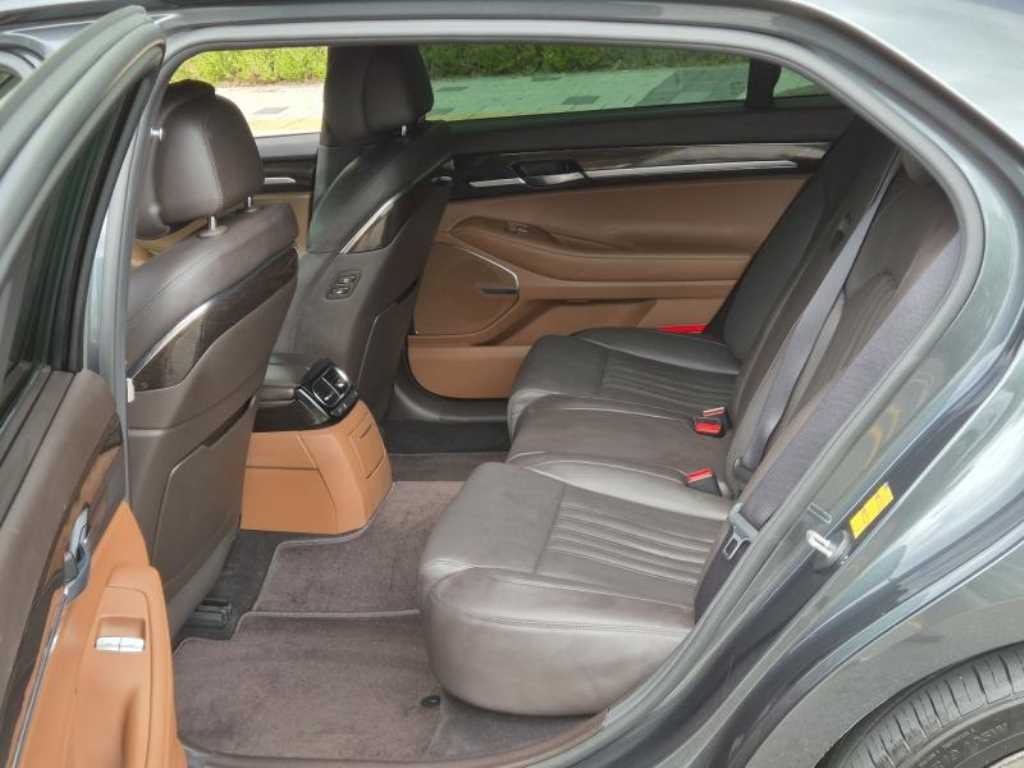 제네시스 G90 3.8 GDI AWD 프리미엄 럭셔리 이미지 19