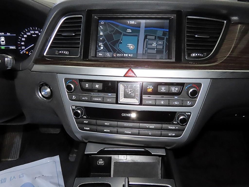 제네시스 G80 3.3 GDI AWD 럭셔리 이미지 11