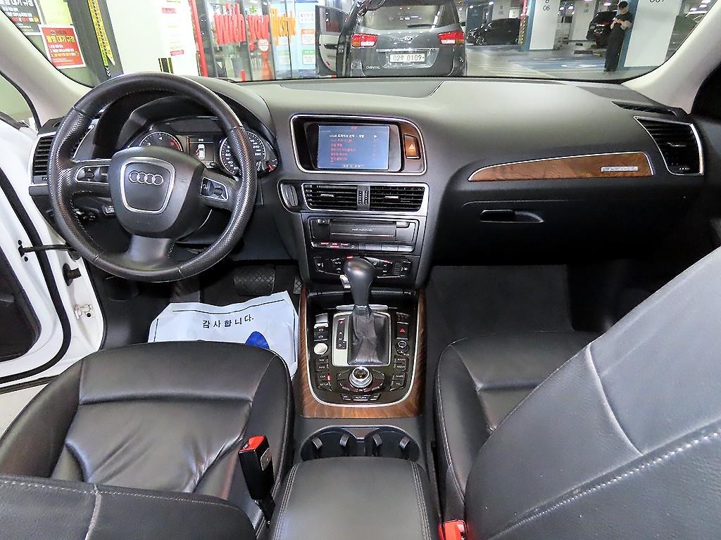 아우디 Q5 2.0 TDI 콰트로 이미지 10