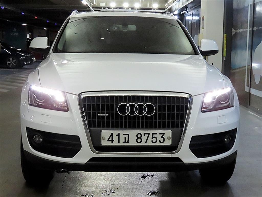 아우디 Q5 2.0 TDI 콰트로 이미지 2