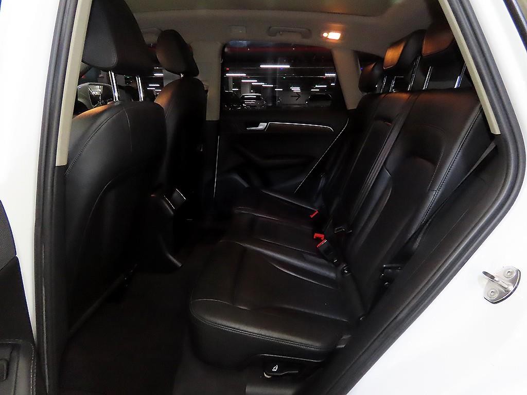 아우디 Q5 2.0 TDI 콰트로 이미지 7