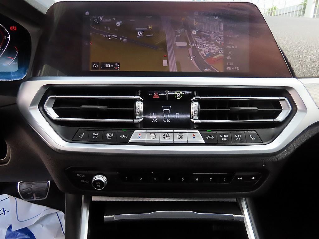 BMW 3시리즈 3시리즈 (G20) 320i M 스포츠 이미지 14