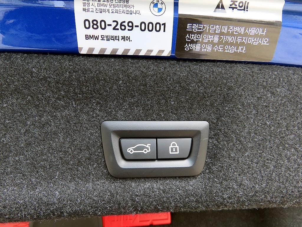 BMW 3시리즈 3시리즈 (G20) 320i M 스포츠 이미지 18