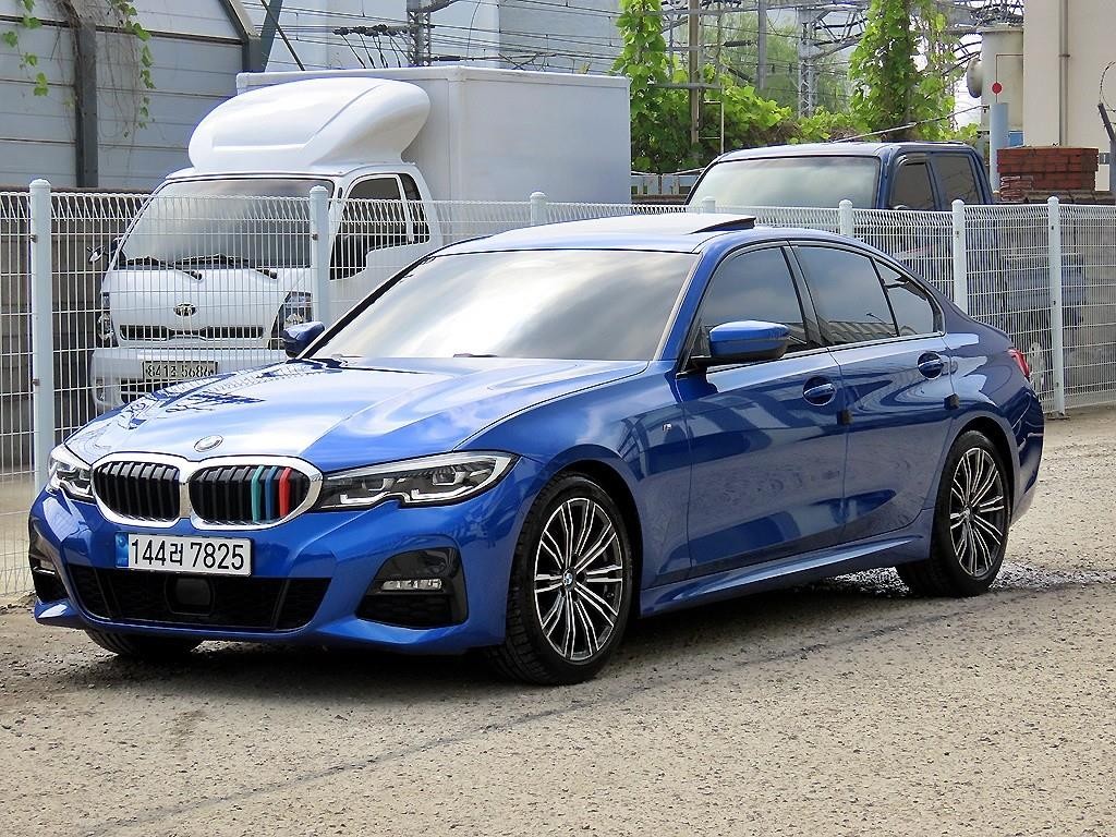 BMW 3시리즈 3시리즈 (G20) 320i M 스포츠 이미지 2