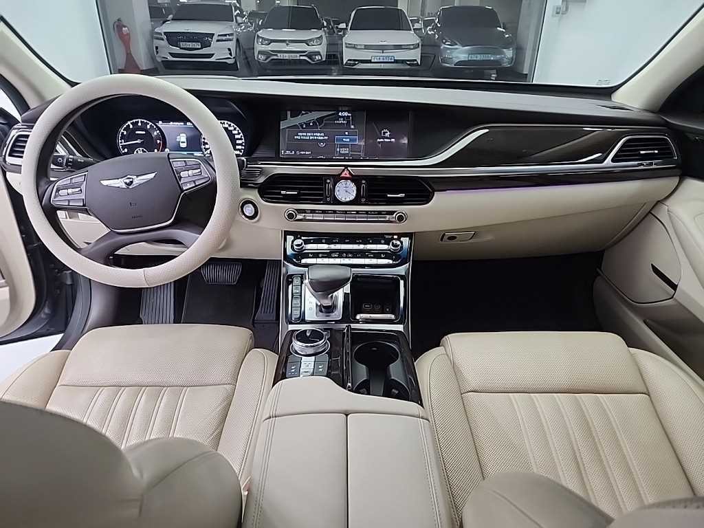 제네시스 EQ900 3.3 T-GDI AWD 프리미엄 럭셔리 이미지 7