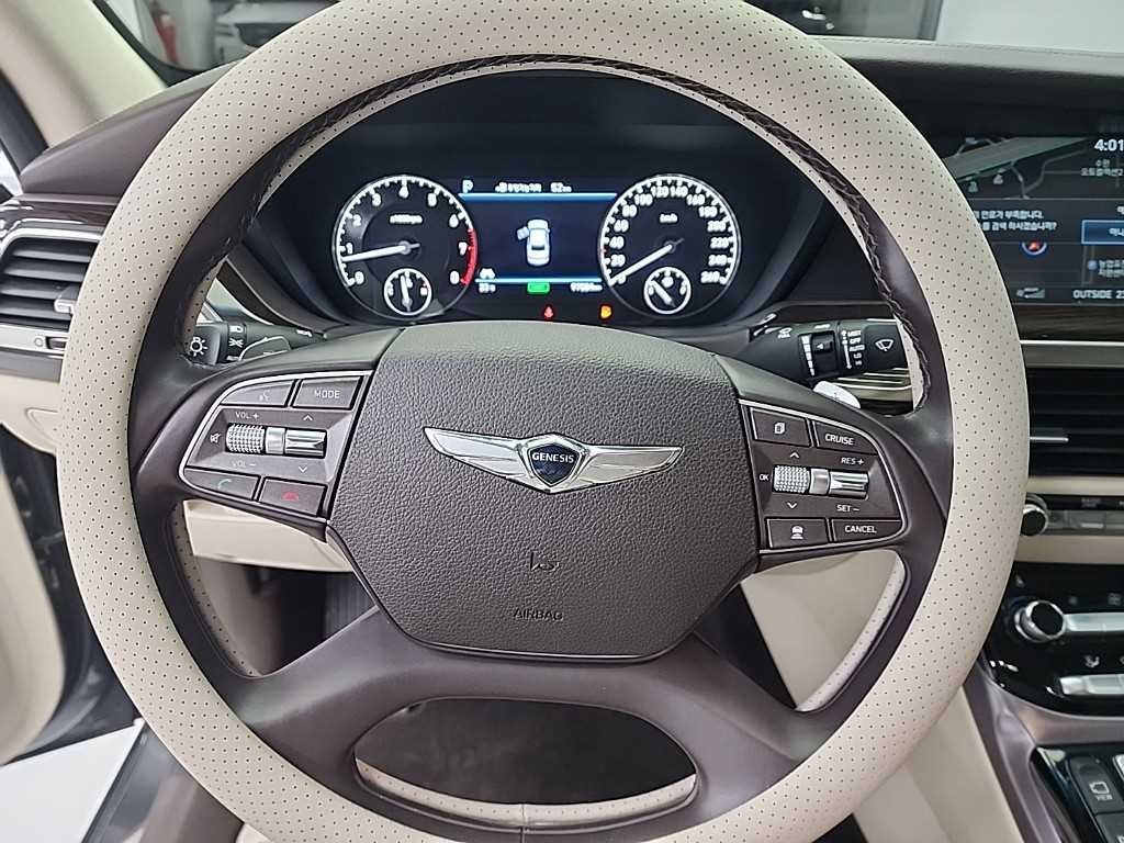 제네시스 EQ900 3.3 T-GDI AWD 프리미엄 럭셔리 이미지 9