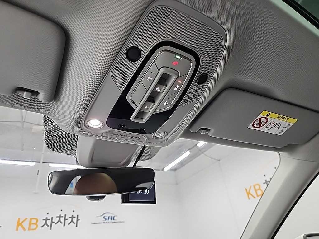 아우디 Q5 Q5 (FY) 45 TFSI 콰트로 스포트백 이미지 17