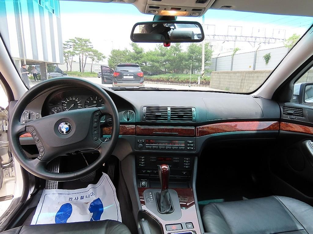 BMW 5시리즈 5시리즈 (E60) 520i 이미지 7