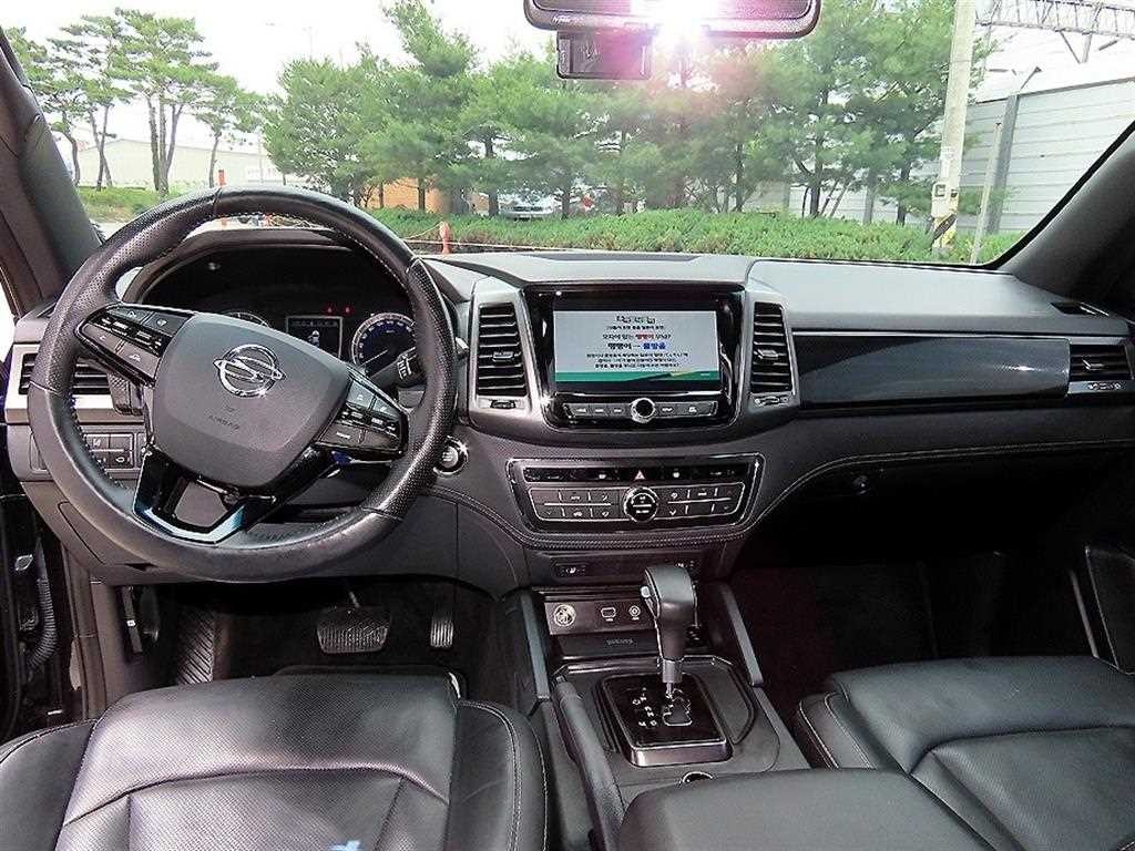 KG모빌리티(쌍용) 렉스턴 더 뉴 렉스턴 스포츠 디젤 2.2 4WD 노블레스 이미지 7