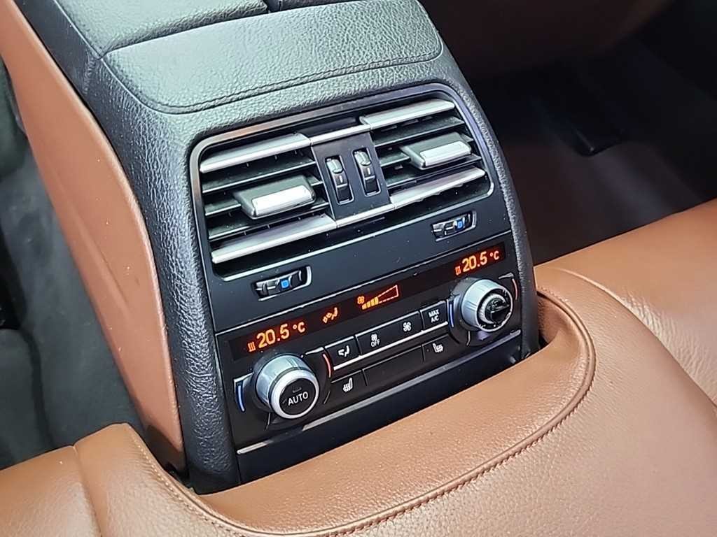 BMW 6시리즈 6시리즈 (F12) 640 그란쿠페 d xDrive 그란쿠페 이미지 13
