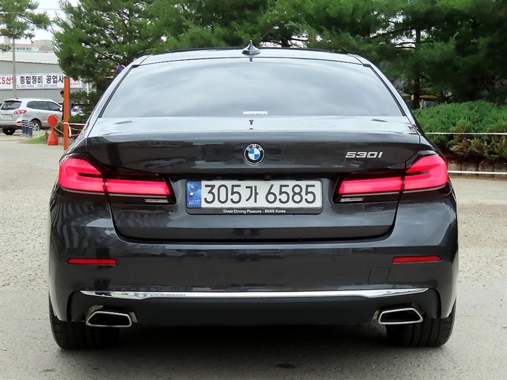 BMW 5시리즈 5시리즈 (G30) 530i 럭셔리 이미지 4
