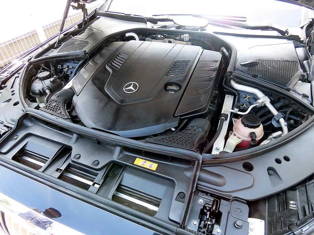 벤츠 S 클래스 S클래스-W223 마이바흐 S580 4MATIC 이미지 19