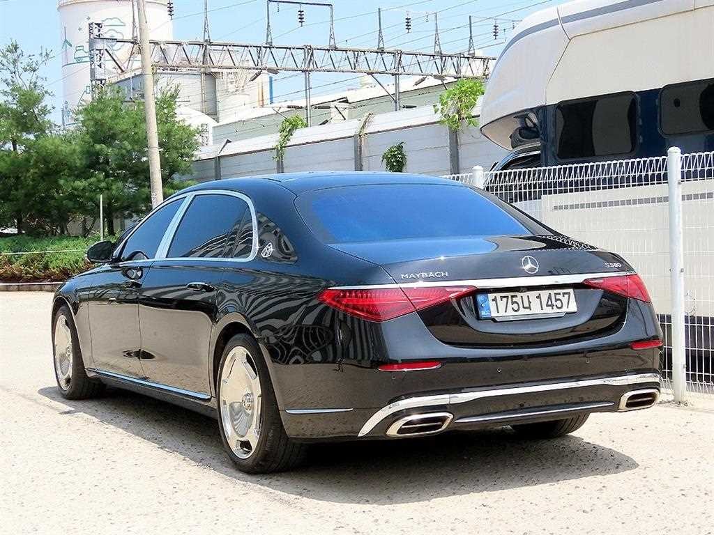 벤츠 S 클래스 S클래스-W223 마이바흐 S580 4MATIC 이미지 3