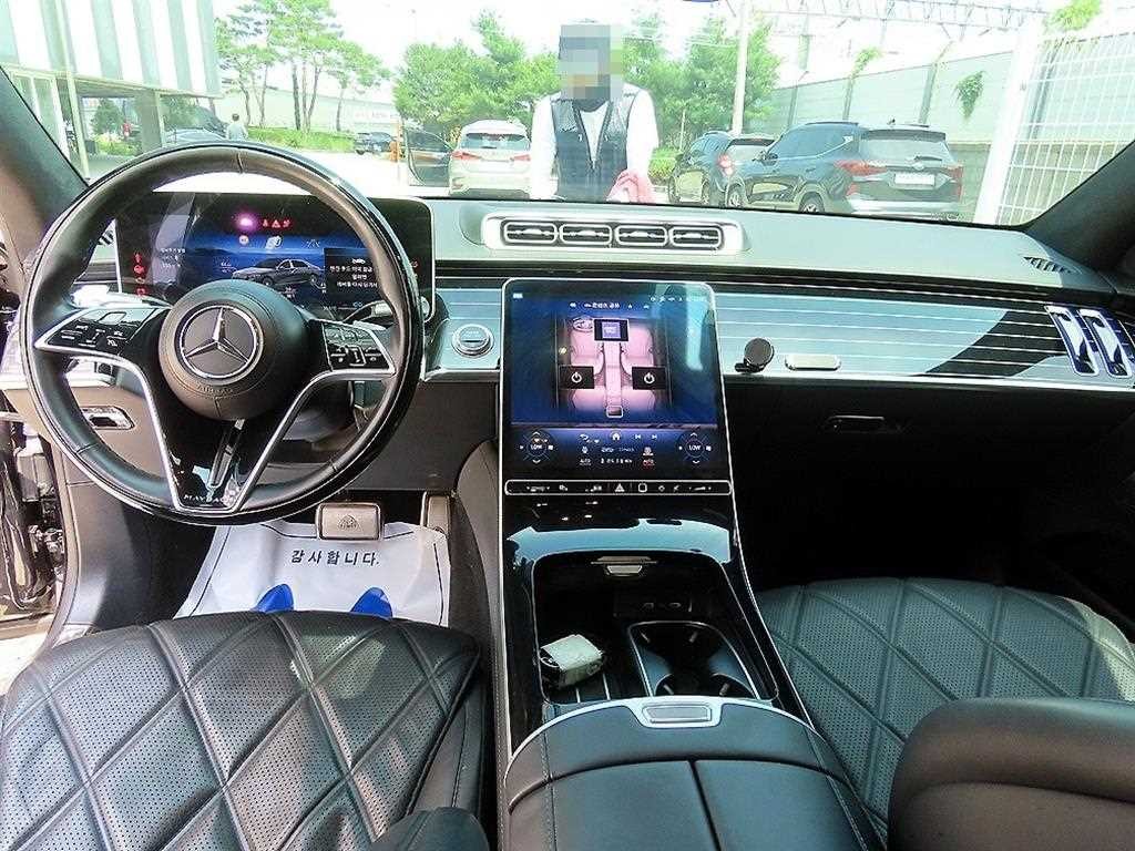 벤츠 S 클래스 S클래스-W223 마이바흐 S580 4MATIC 이미지 7