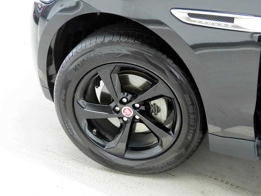 재규어 F-PACE 20d 프레스티지 이미지 19