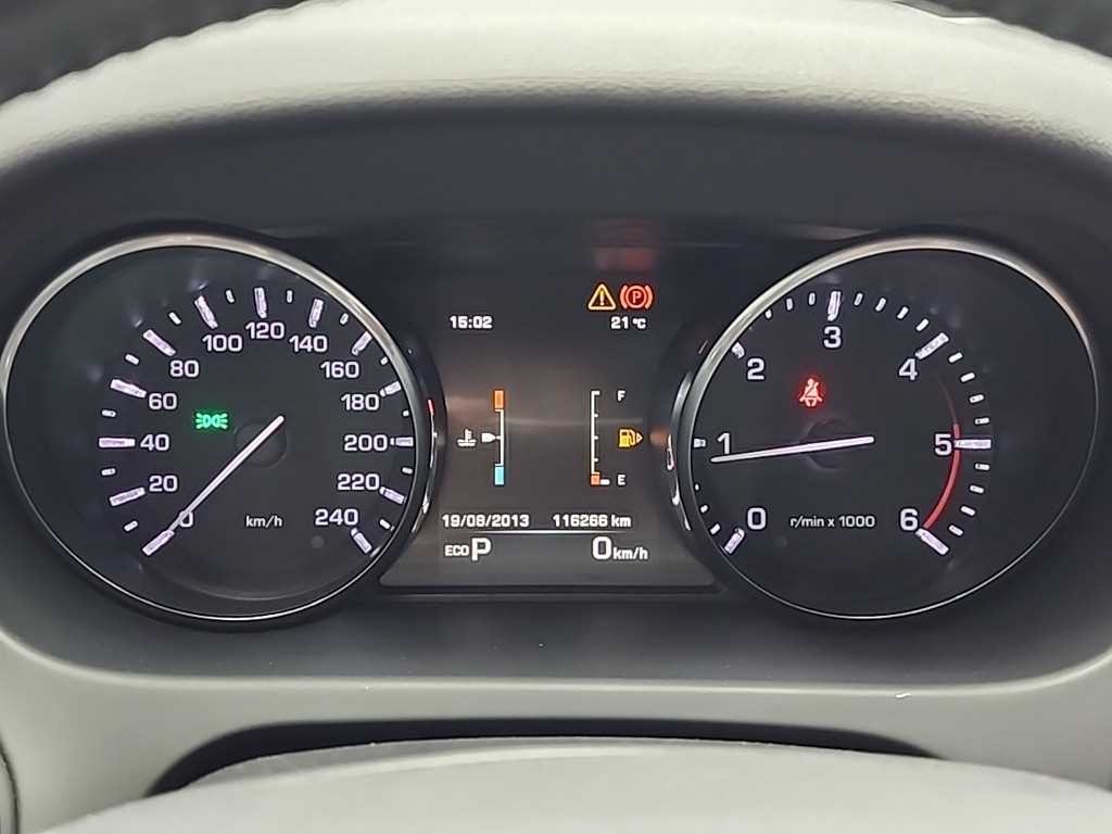 랜드로버 디스커버리 스포츠 2.2 SD4 HSE 럭셔리 이미지 6