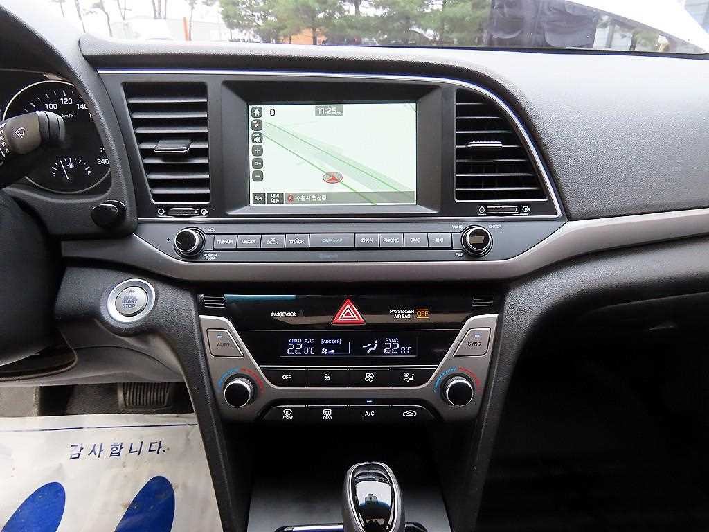 현대 아반떼 아반떼 AD 1.6 GDI 스마트 스페셜 이미지 13