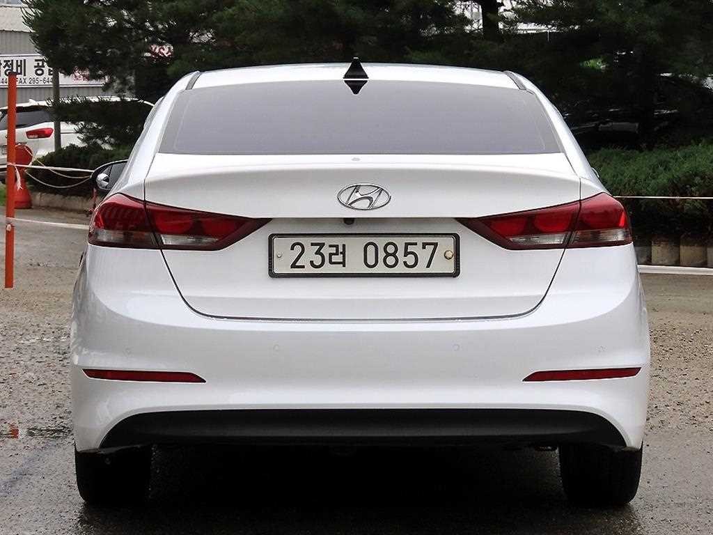 현대 아반떼 아반떼 AD 1.6 GDI 스마트 스페셜 이미지 4