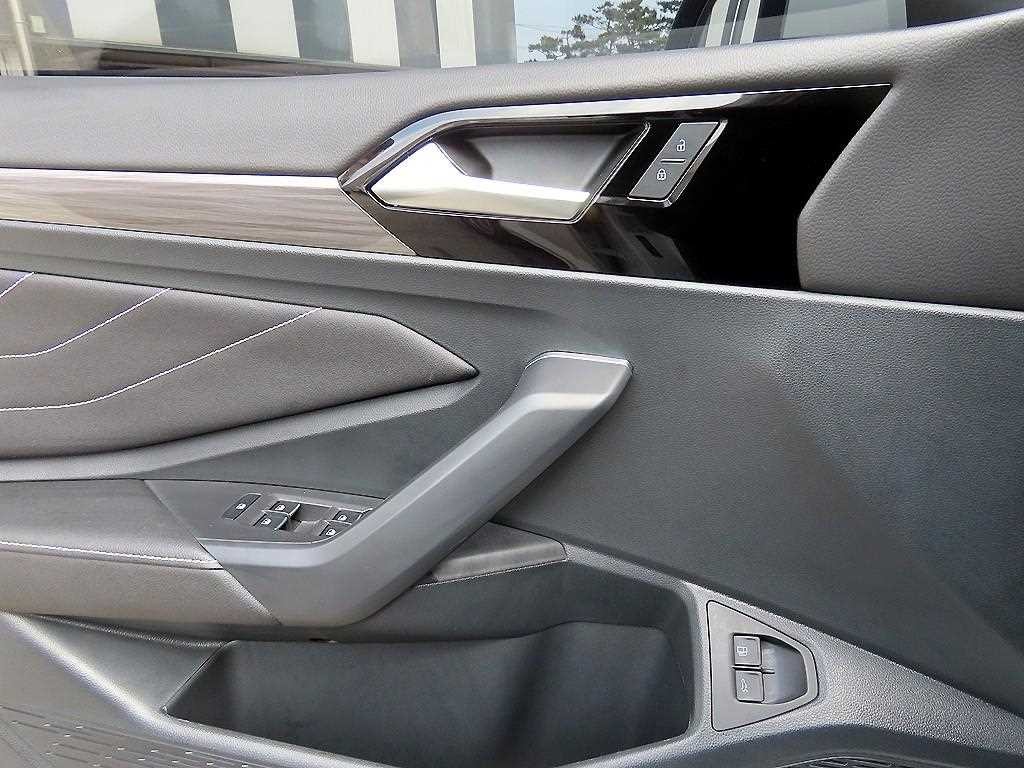 폭스바겐 제타 올 뉴 제타 1.5 TSI 프레스티지 이미지 11