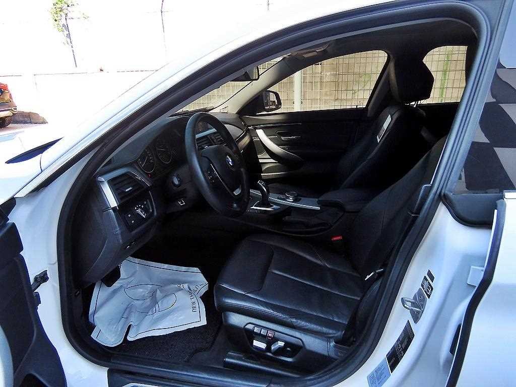BMW 4시리즈 4시리즈 (F32) 420d 그란쿠페 럭셔리 이미지 5