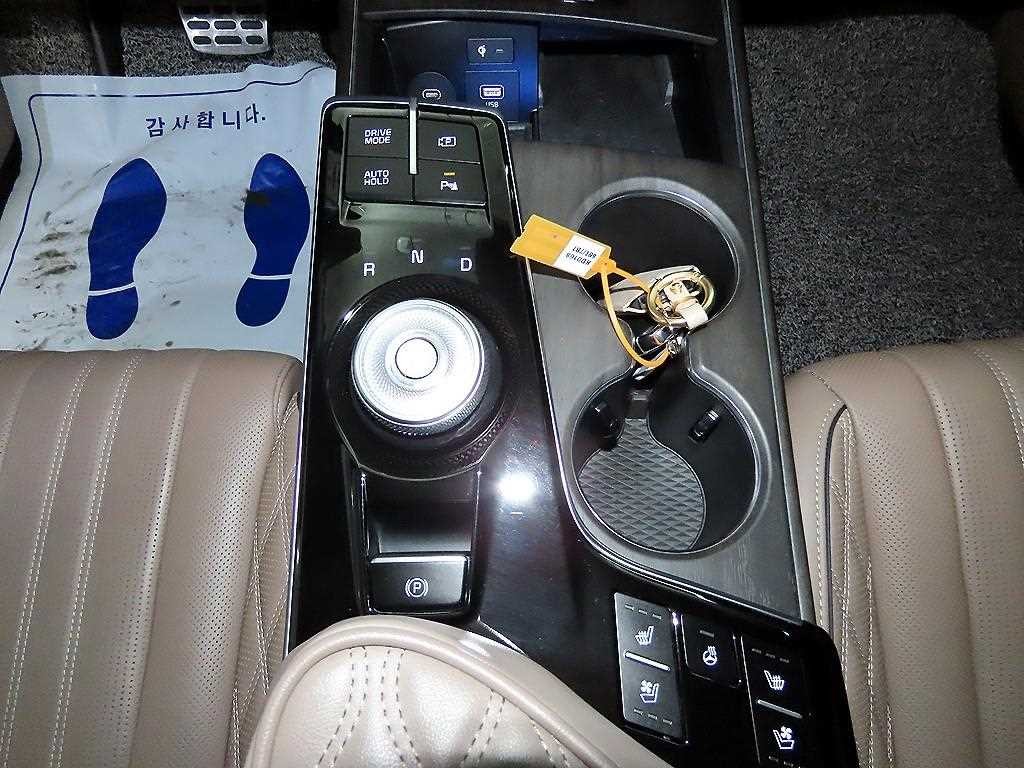 기아 K8 K8 하이브리드 시그니처 스페셜 이미지 12