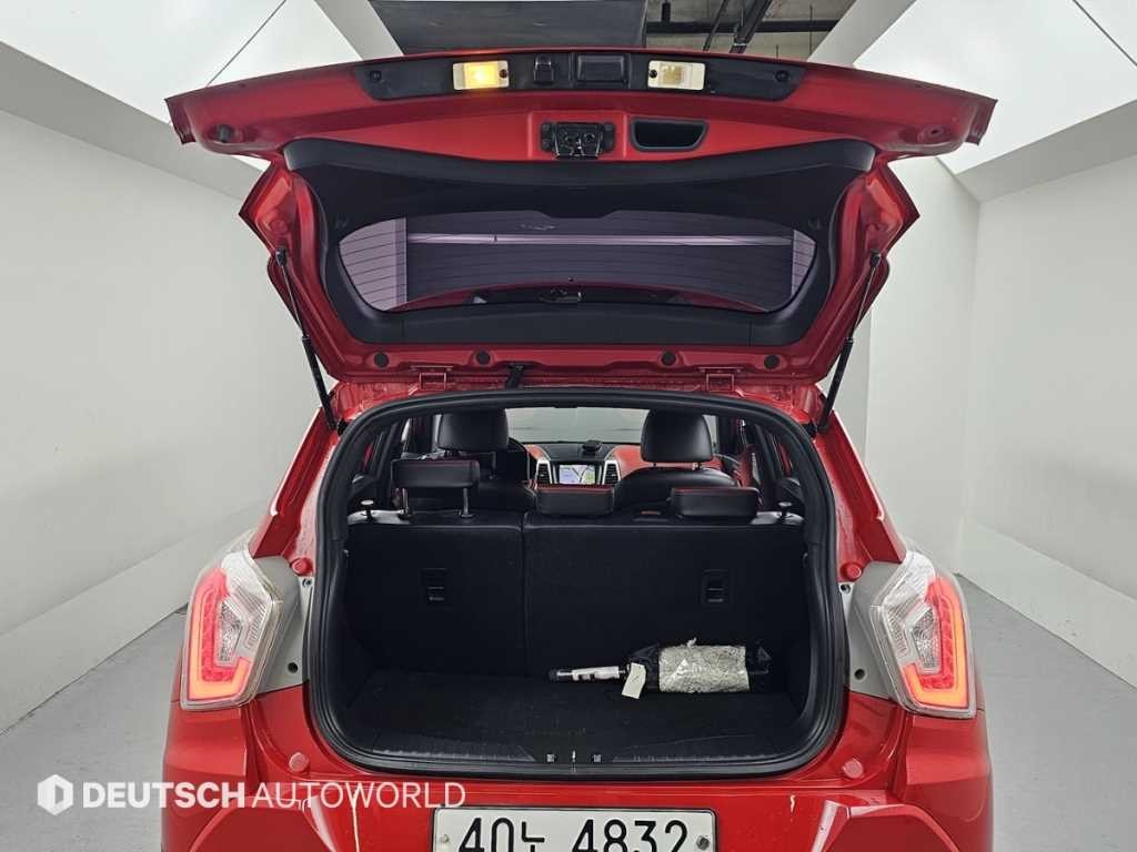 KG모빌리티(쌍용) 티볼리 가솔린 2WD 1.6 VX 이미지 19