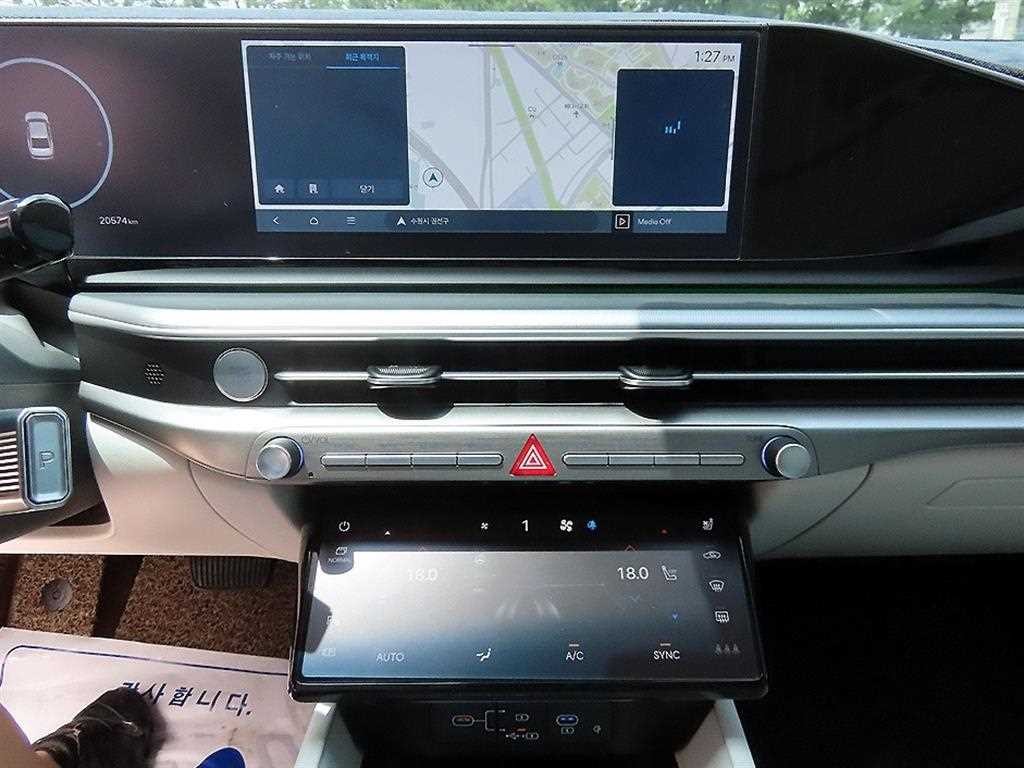 현대 그랜저 그랜저 (GN7) 가솔린 2.5 2WD 프리미엄 이미지 13