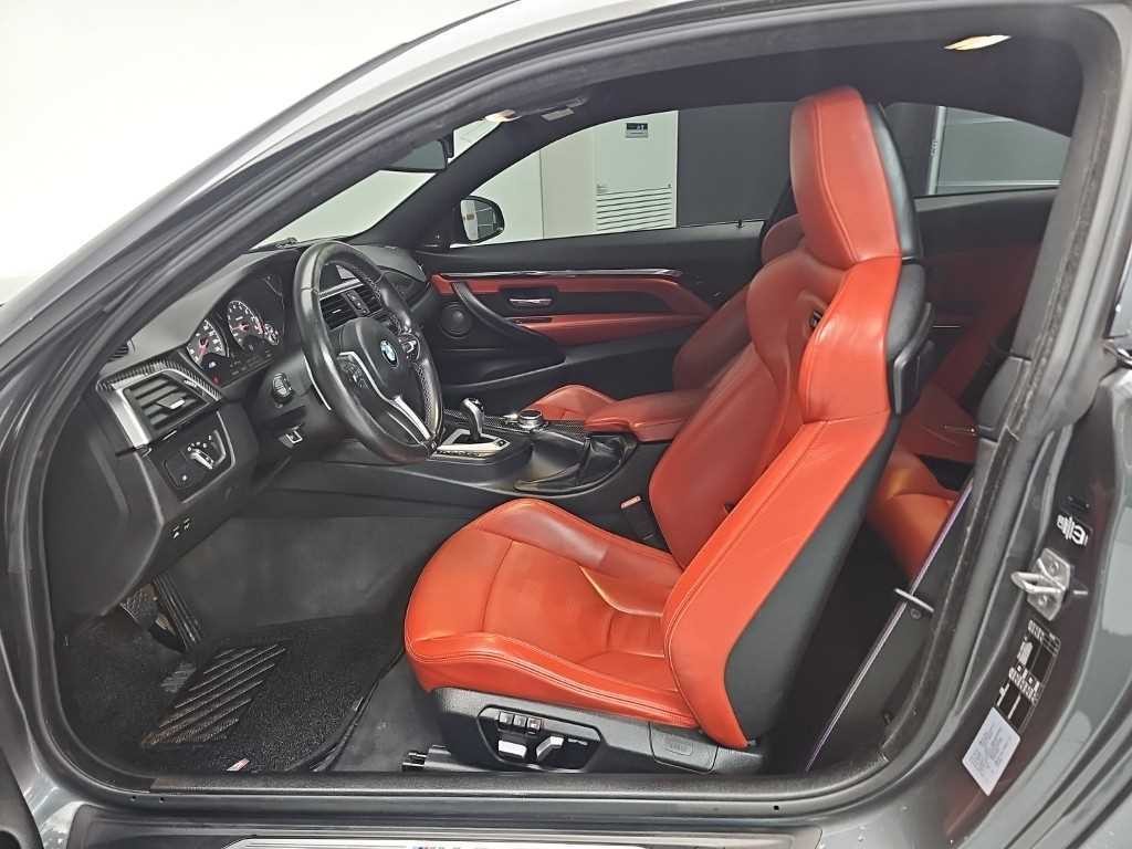 BMW 4시리즈 M4 (F82) 쿠페 컴패티션 이미지 11