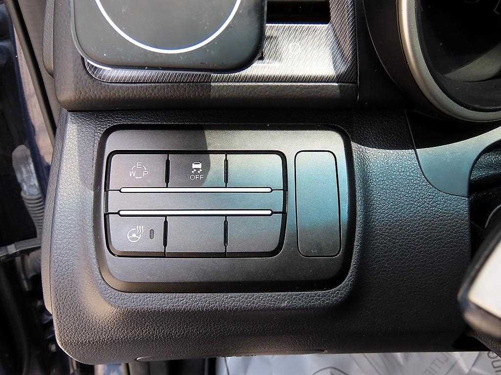 KG모빌리티(쌍용) 티볼리 가솔린 2WD 1.6 LX 최고급형 이미지 12