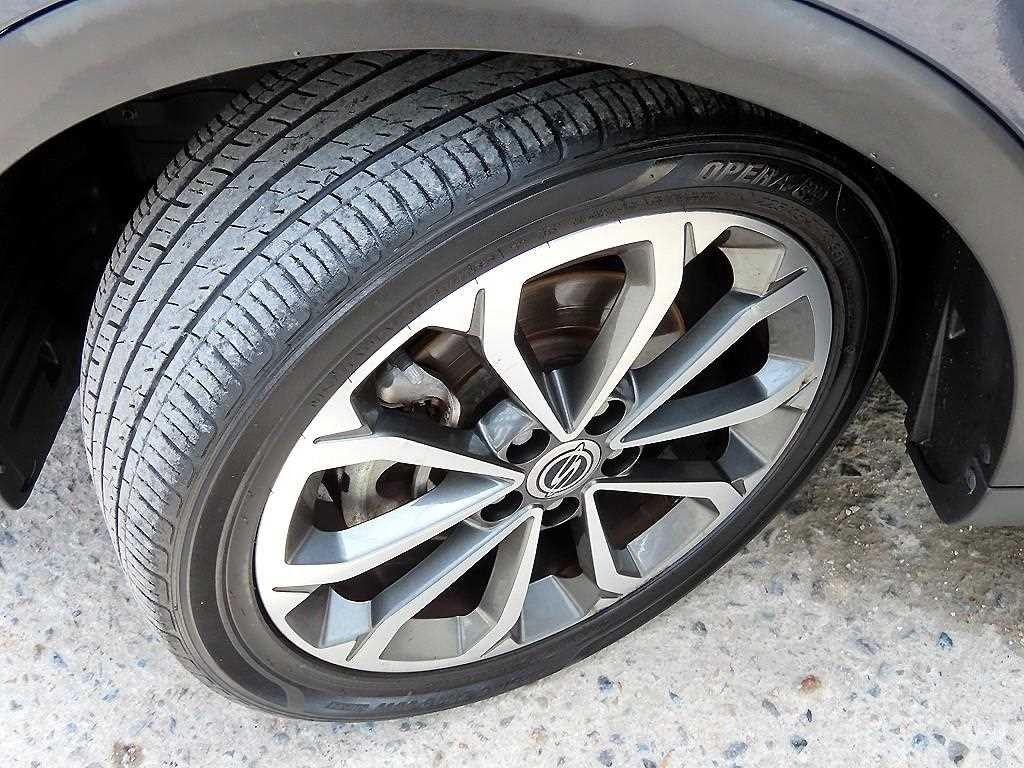 KG모빌리티(쌍용) 티볼리 가솔린 2WD 1.6 LX 최고급형 이미지 19