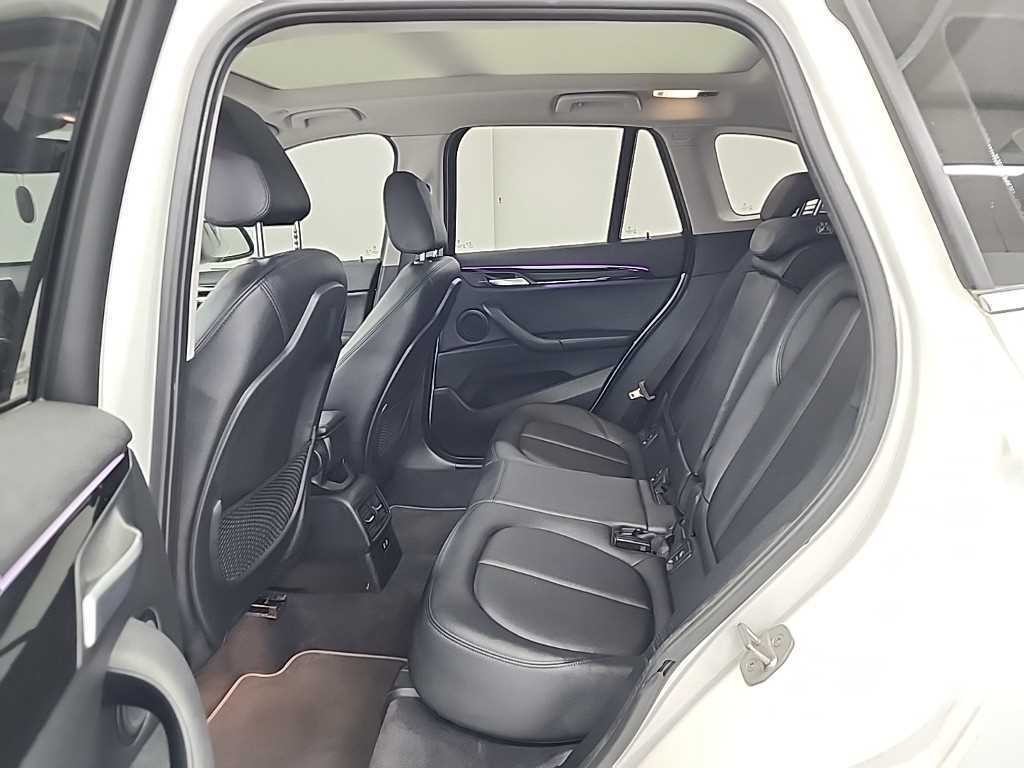 BMW X1 X1 (F48) xDrive 20i M 스포츠 이미지 12