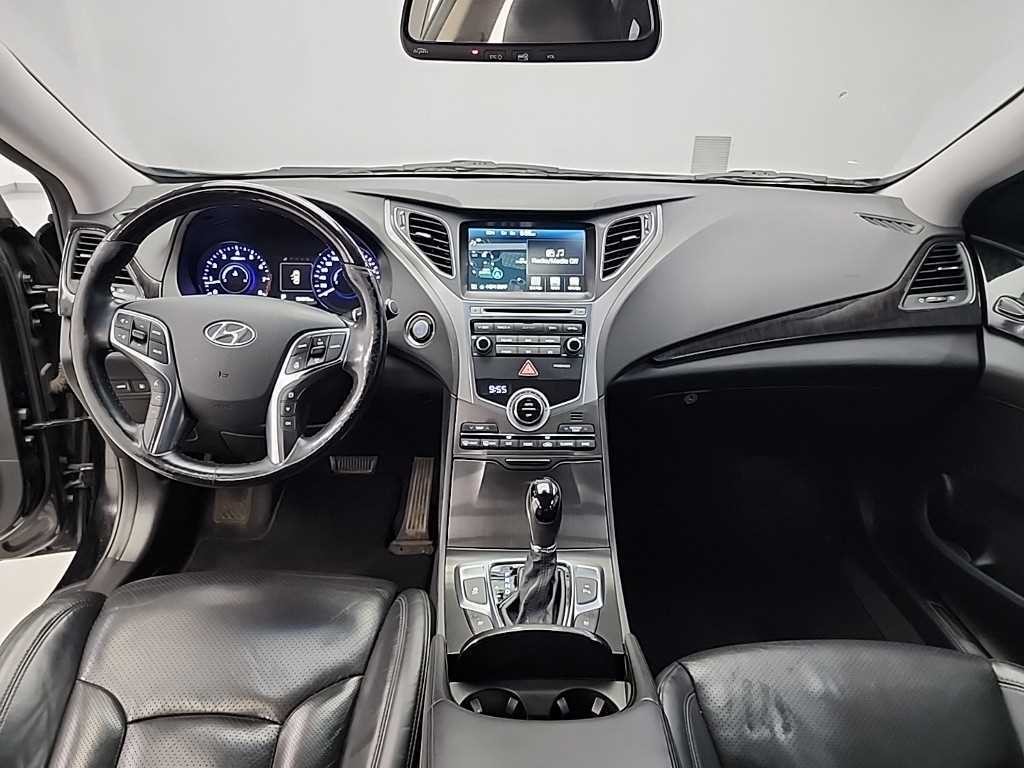 현대 그랜저 그랜저 HG HG300 PREMIUM 이미지 8