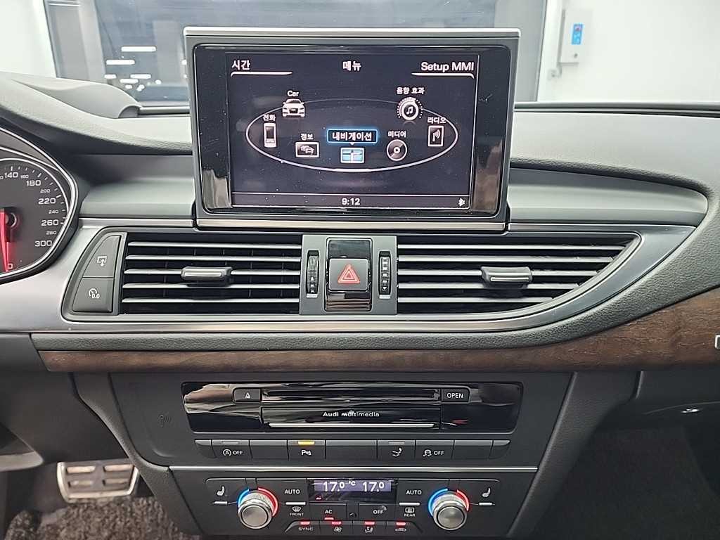아우디 A7 3.0 TFSI 콰트로 다이나믹 이미지 11
