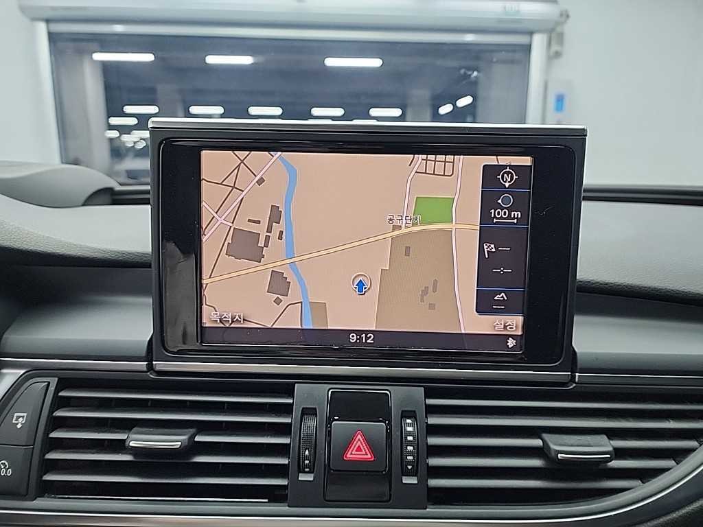 아우디 A7 3.0 TFSI 콰트로 다이나믹 이미지 16