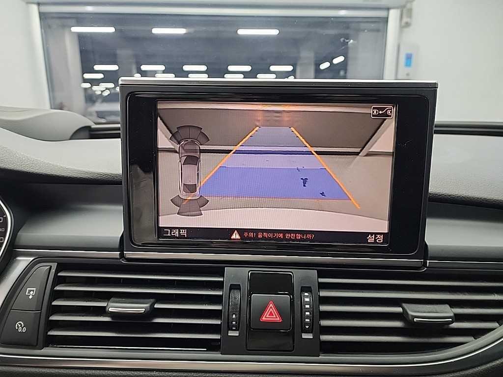 아우디 A7 3.0 TFSI 콰트로 다이나믹 이미지 17