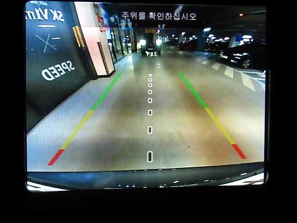지프 레니게이드 1.6 디젤 리미티드 이미지 15