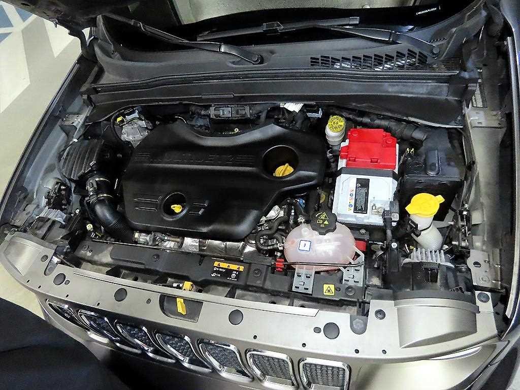 지프 레니게이드 1.6 디젤 리미티드 이미지 19