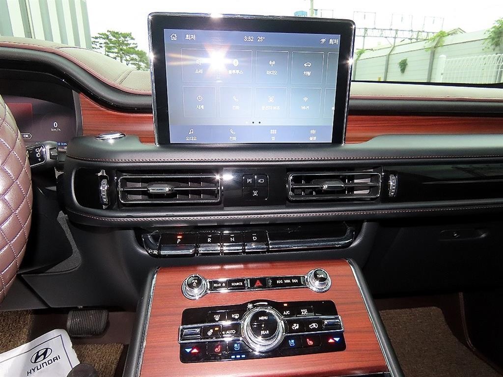 링컨 에비에이터 에비에이터 2세대 3.0 PHEV GT AWD 이미지 13