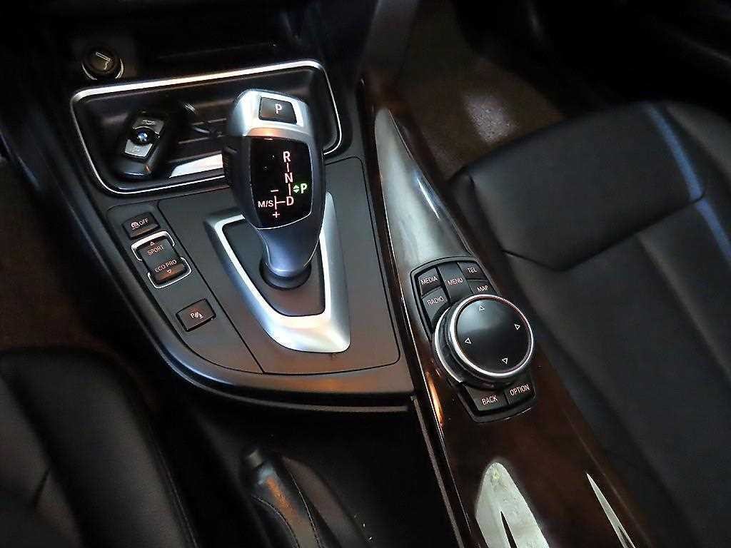 BMW 그란투리스모 3시리즈 GT (F34) GT 320D 이미지 12
