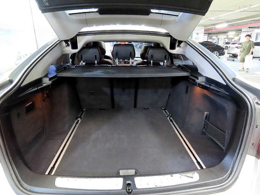 BMW 그란투리스모 3시리즈 GT (F34) GT 320D 이미지 17