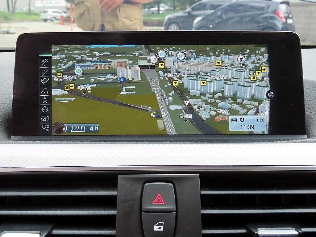 BMW 3시리즈 3시리즈 (F30) 320i M 스포츠 이미지 14