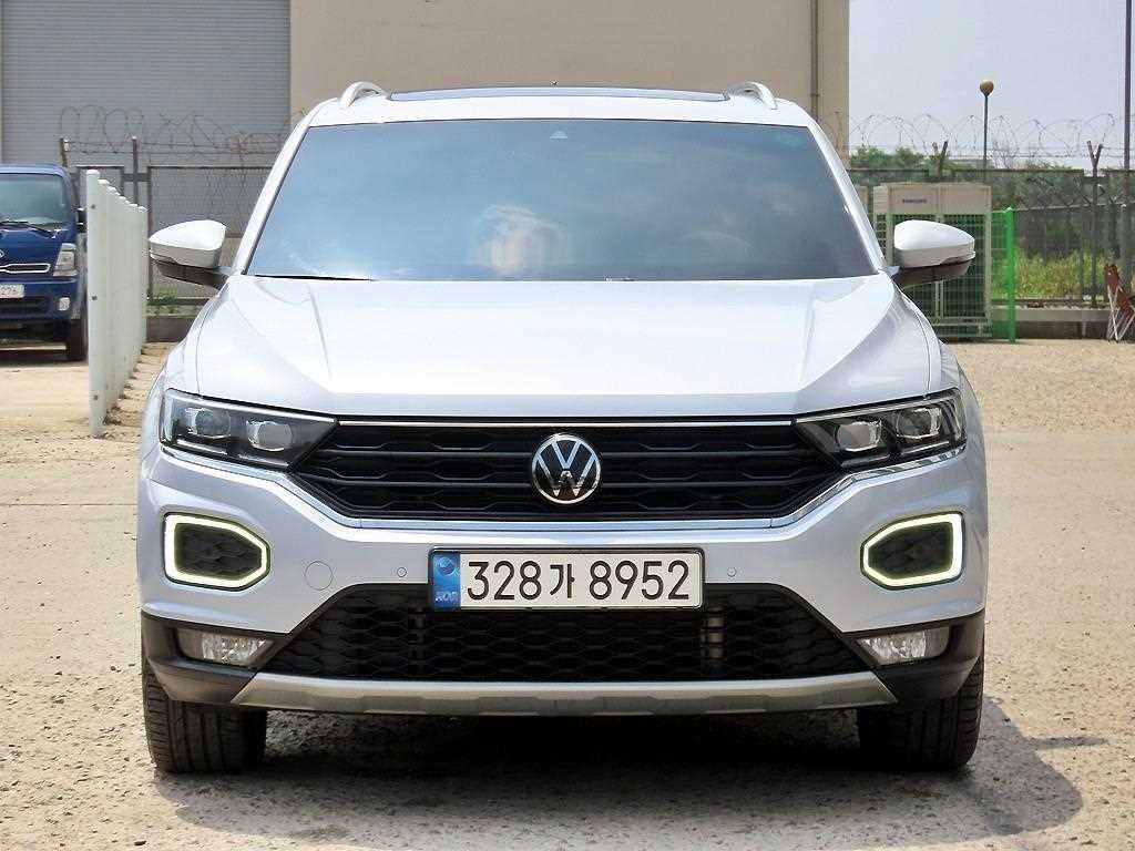 폭스바겐 티록 2.0 TDI 프레스티지 이미지 1