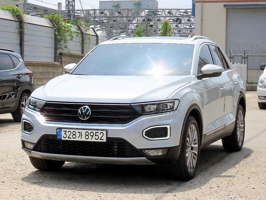 폭스바겐 티록 2.0 TDI 프레스티지 이미지 2