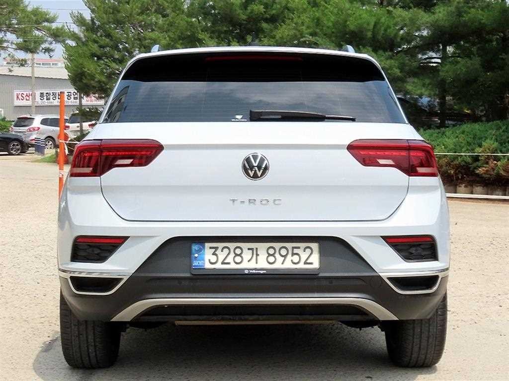 폭스바겐 티록 2.0 TDI 프레스티지 이미지 4