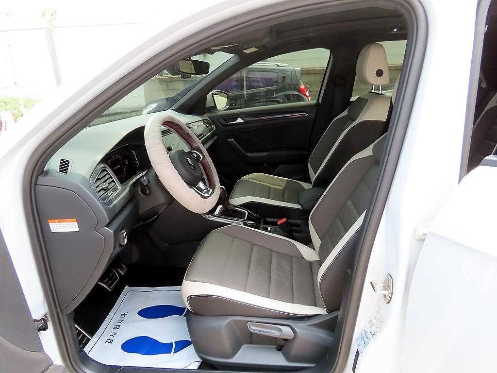 폭스바겐 티록 2.0 TDI 프레스티지 이미지 5