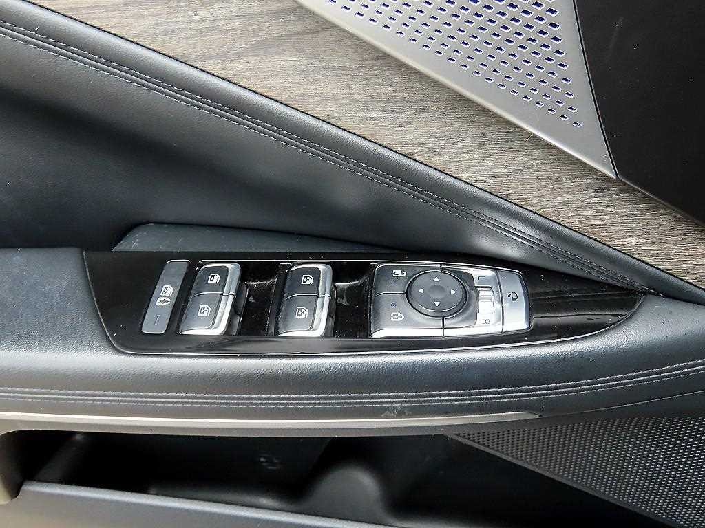 기아 K8 2.5 2WD 노블레스 이미지 11