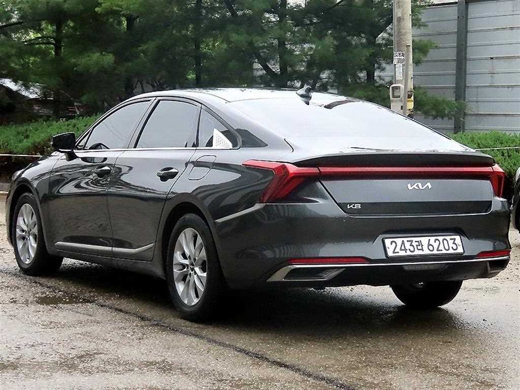 기아 K8 2.5 2WD 노블레스 이미지 3